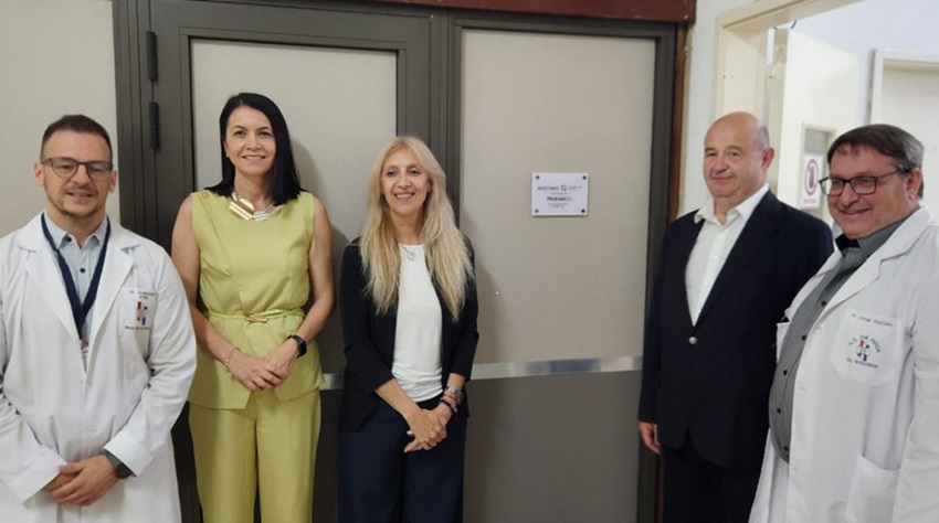 Un puente entre la educación, la salud y la comunidad Un puente entre la educación, la salud y la comunidad